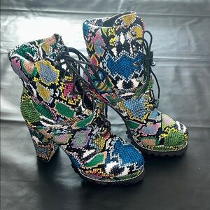 Liliana Montclair 11 - Multi-Snake Ankle Boots